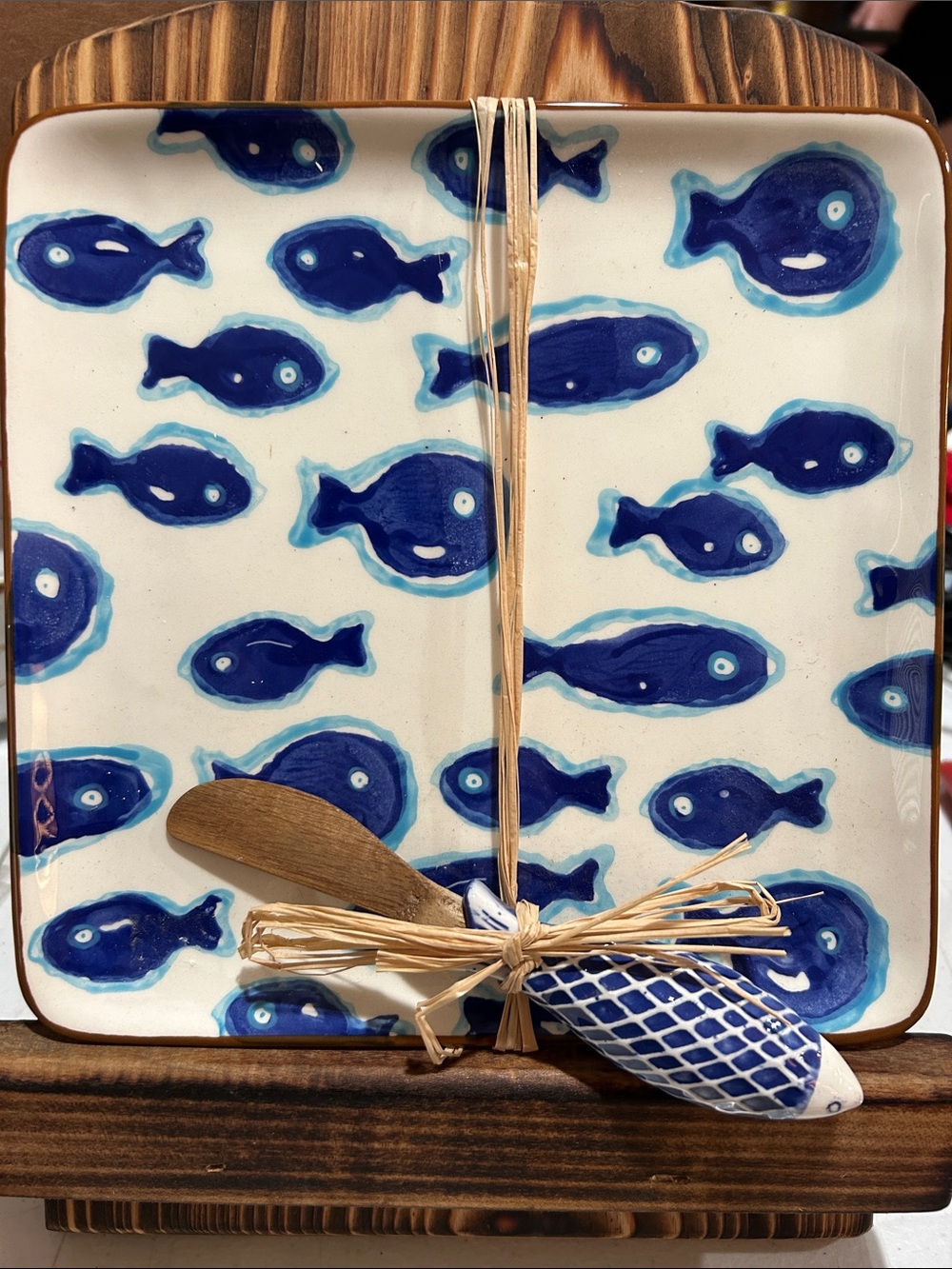 Mud Pie Blue and White Ceramic Fish Serving Platter with Wooden Spreader